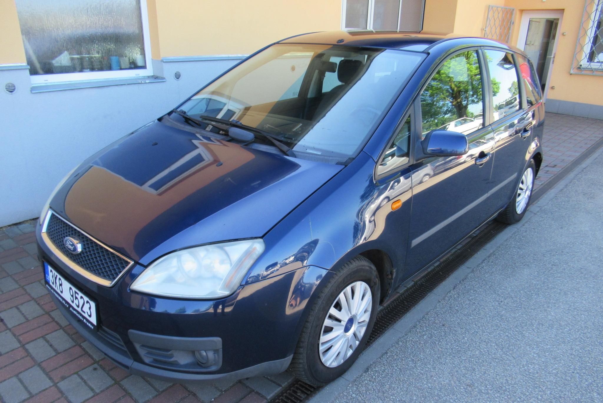 Ford C-MAX, 1.8i NA OPRAVU NEBO ND - fotka 4