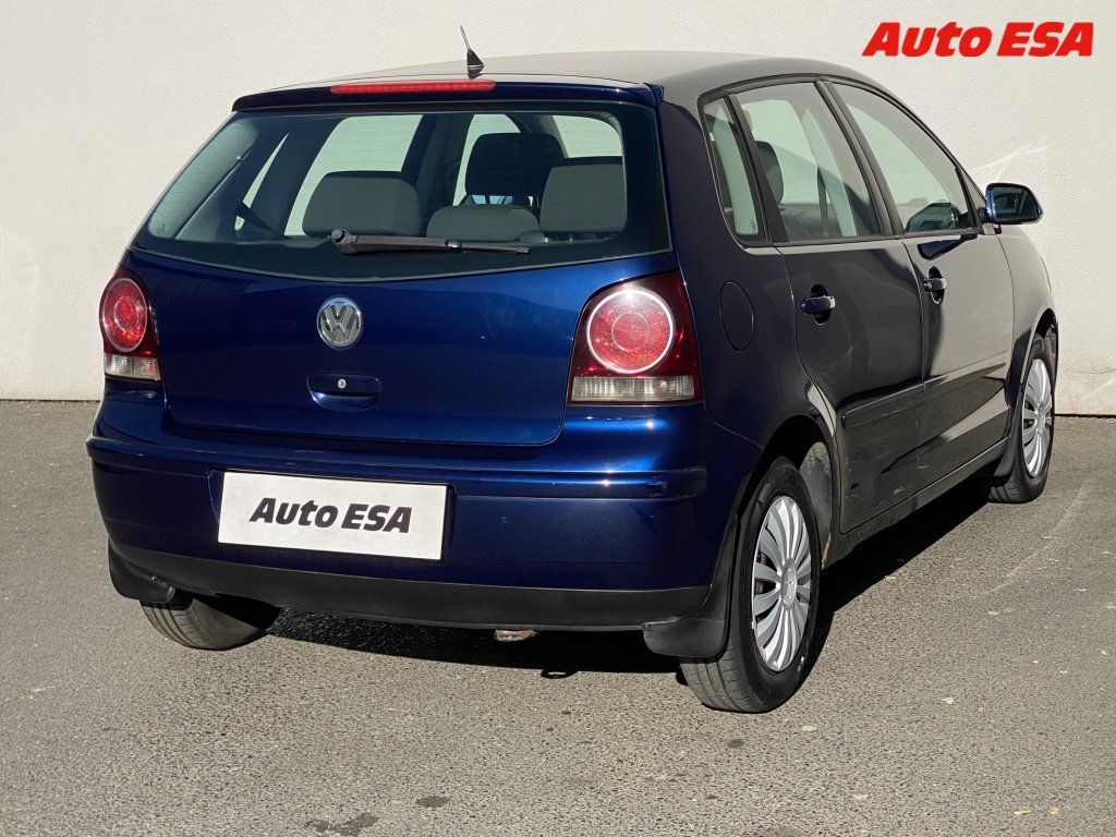 Volkswagen Polo, 1.2 i,servis.kniha,AC - fotka 4