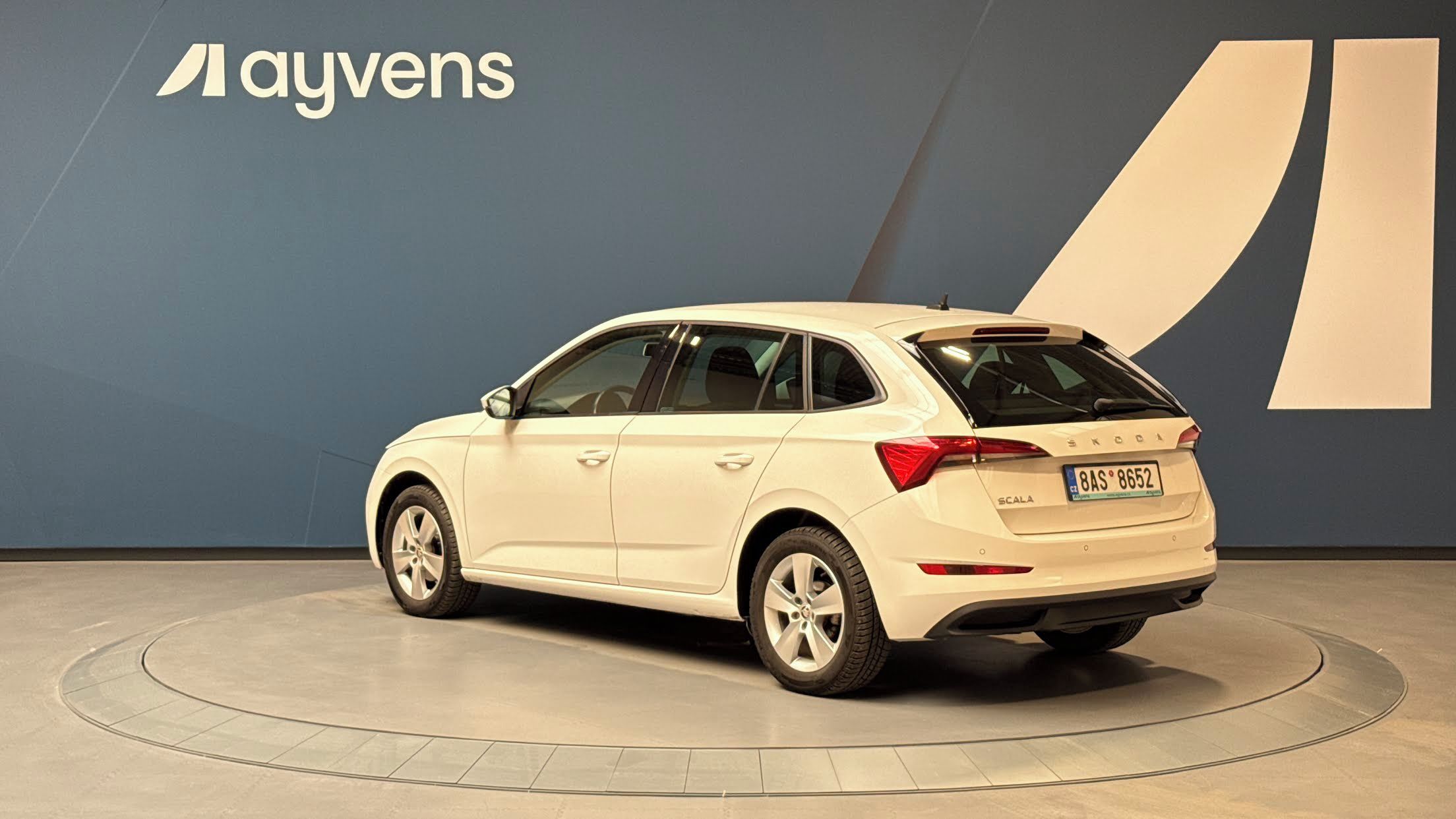 Škoda Scala, 1.0 TSI 85kW Ambition - fotka 3