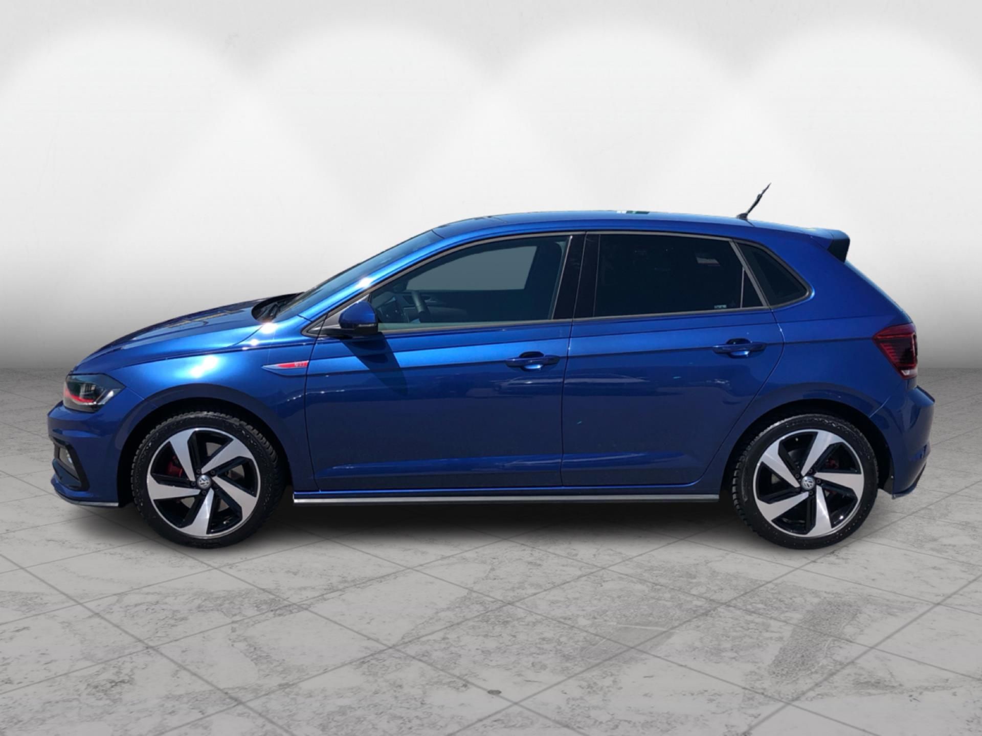 Volkswagen Polo, GTi 2.0 TSi DSG 6st. - fotka 3