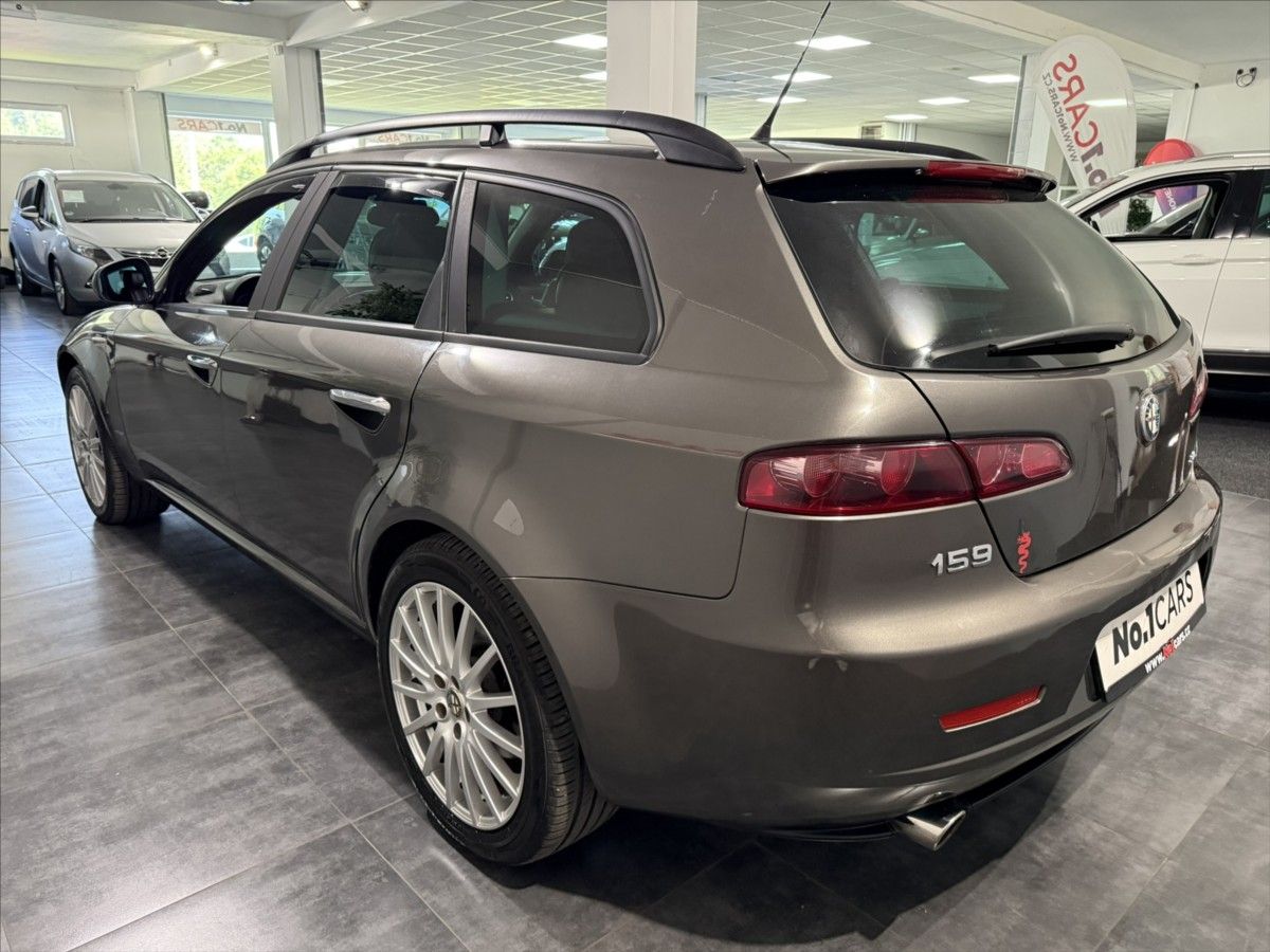 Alfa Romeo 159, 2,4   JTDm V5 147 kW BOSE TOP - fotka 4