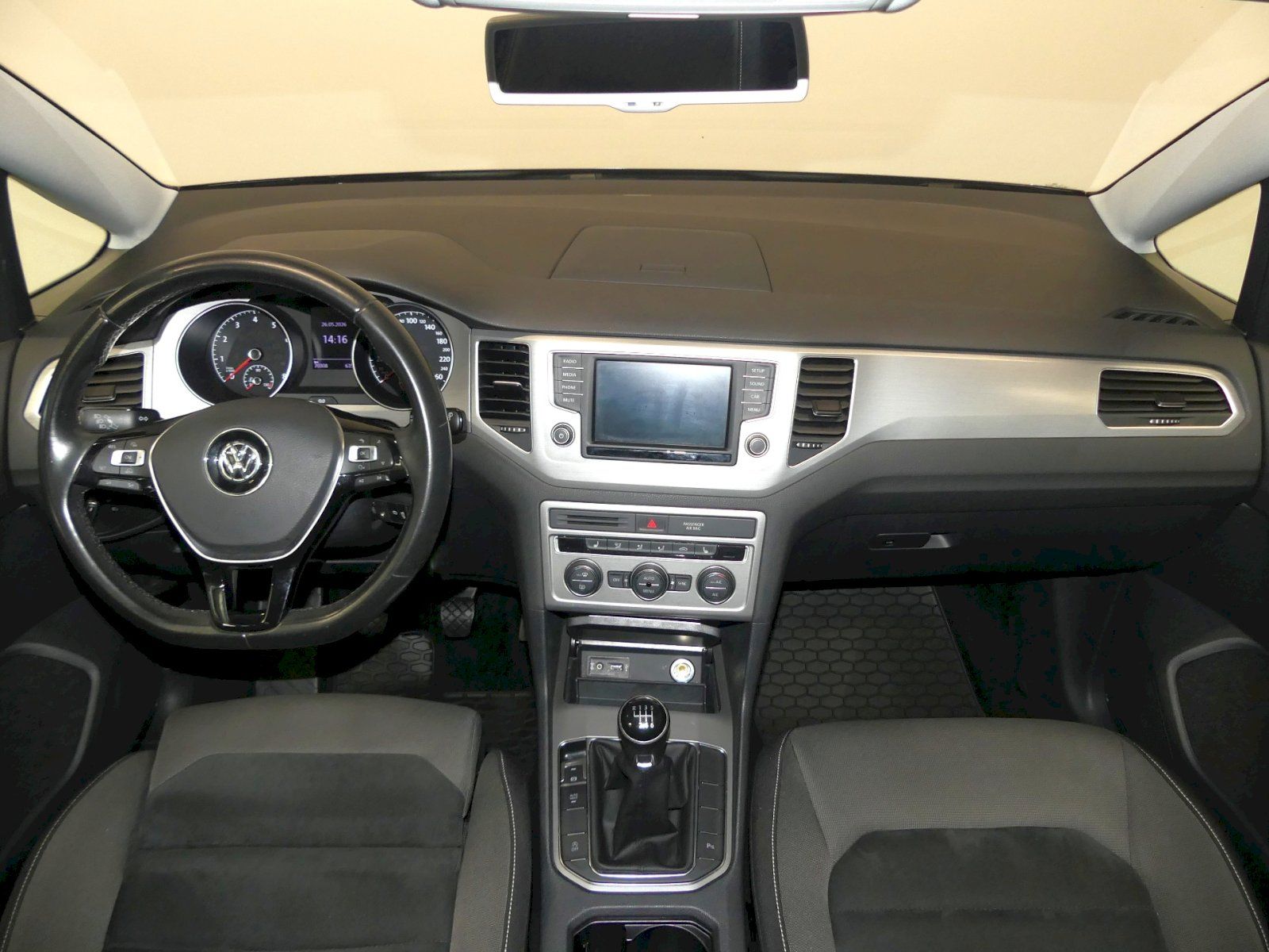 Volkswagen Golf Sportsvan, Basis 1.4 TSI 92kW - fotka 5