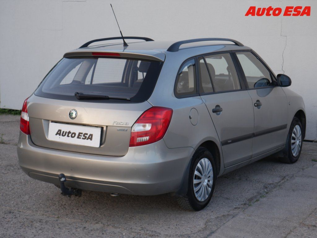 Škoda Fabia, 1.2i - fotka 6