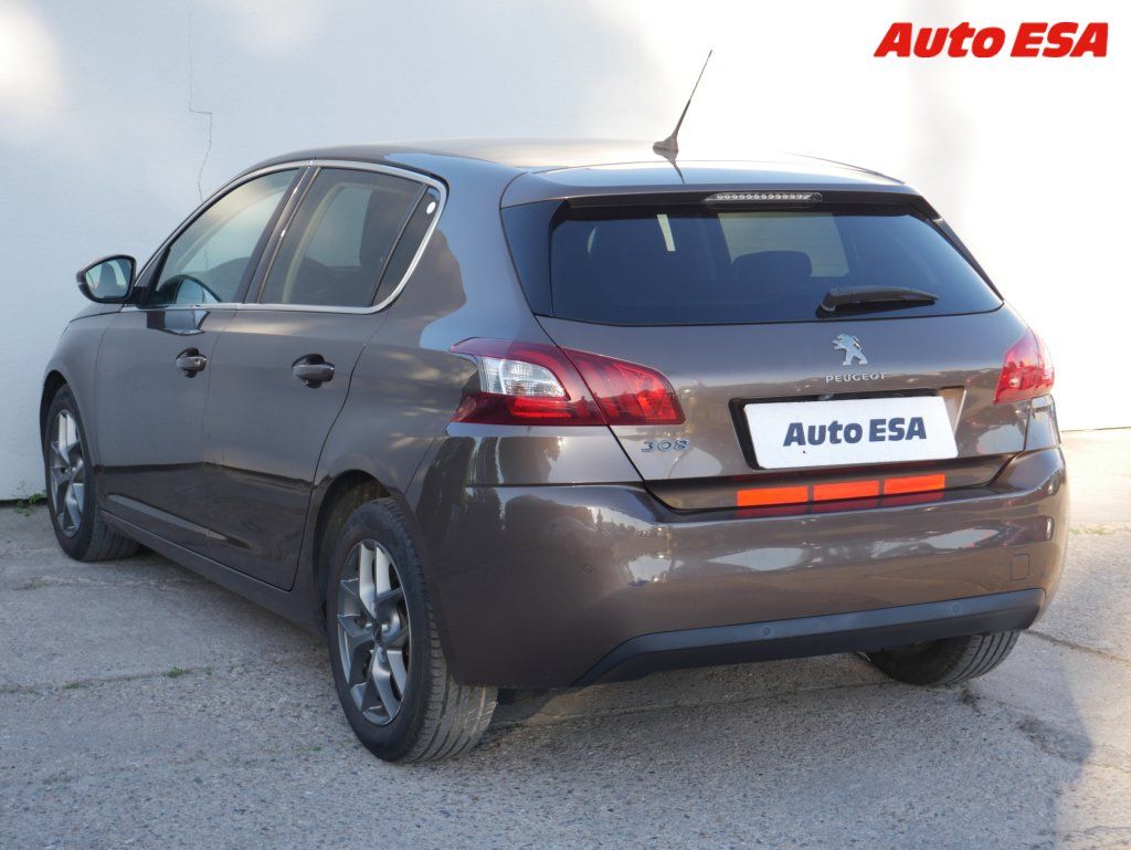Peugeot 308, 1.6 HDi,autoAC - fotka 6