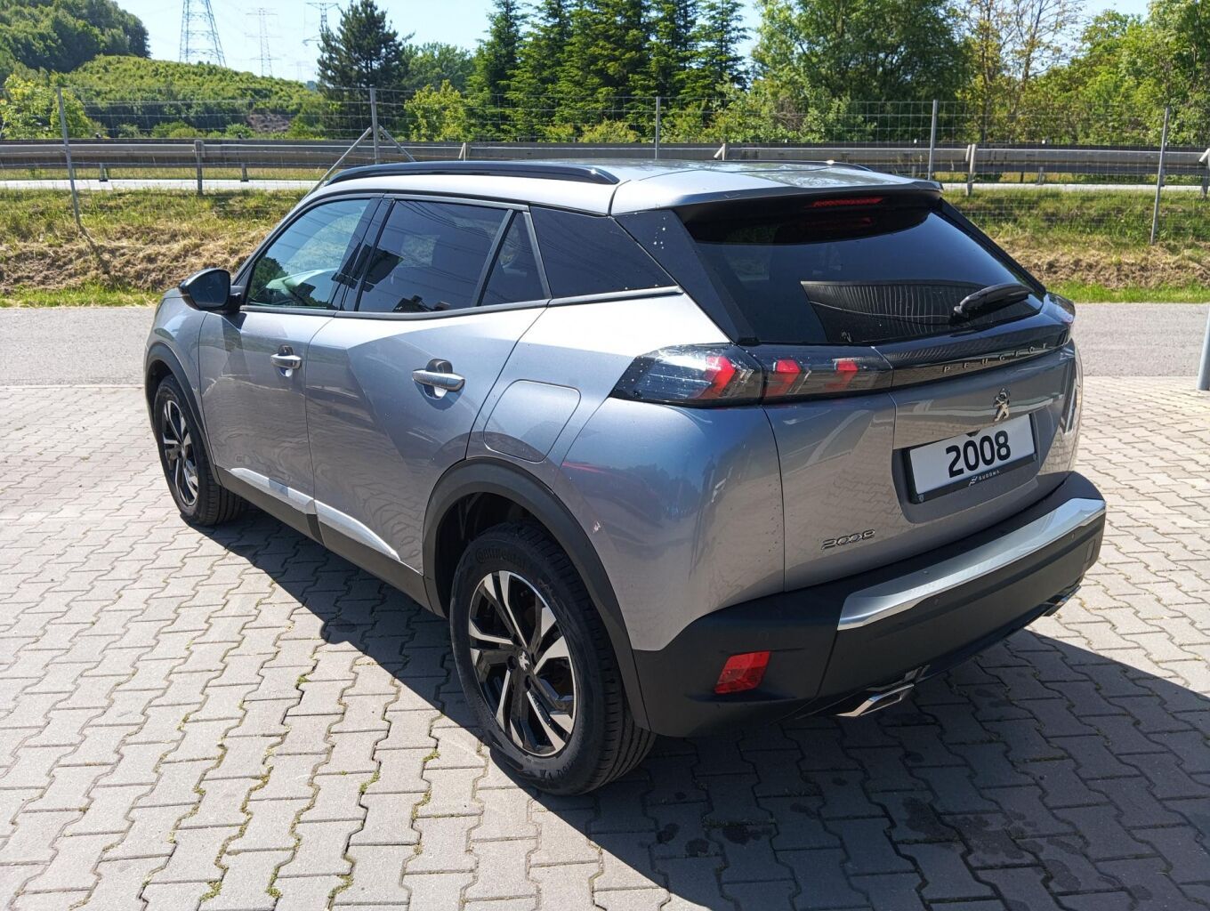 Peugeot 2008, ALLURE 130k EAT8 - fotka 5