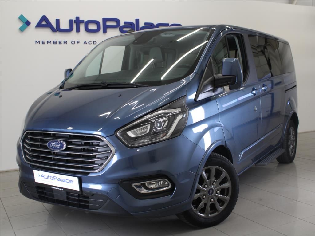 Ford Tourneo Custom, 2,0 TDCi Titanum X 8-míst ČR
