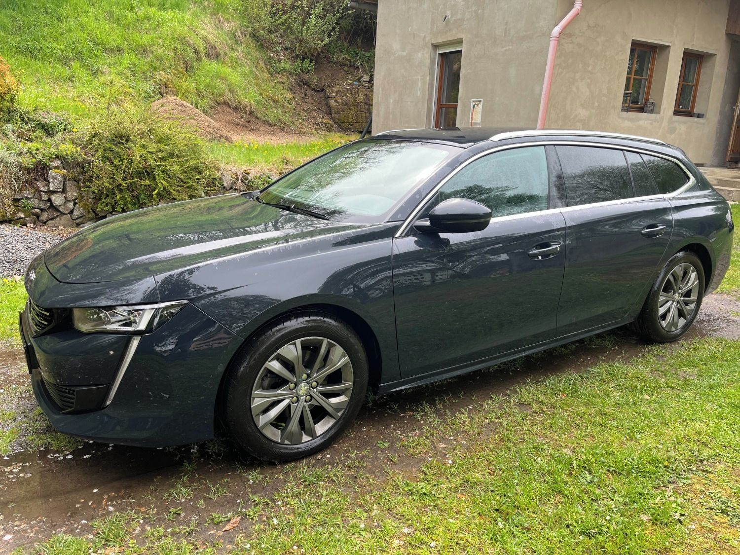 Peugeot 508, SW 1.5 BlueHDi 96kW super stav - fotka 2