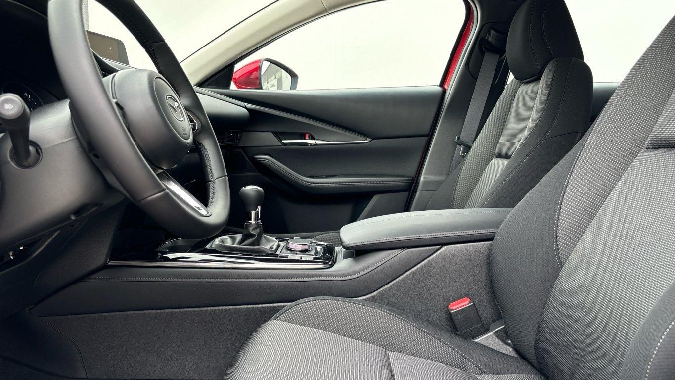 Mazda CX-30, 2.5 G140 Centre-line MT - fotka 6