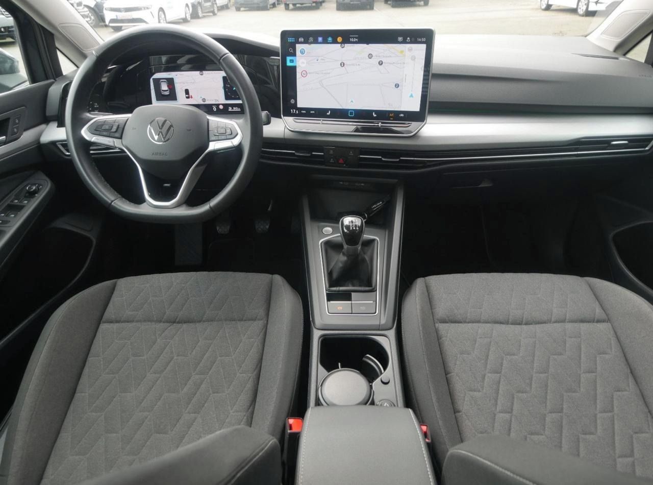 Volkswagen Golf, 2024 VW Golf VIII Life 1.5 - fotka 6