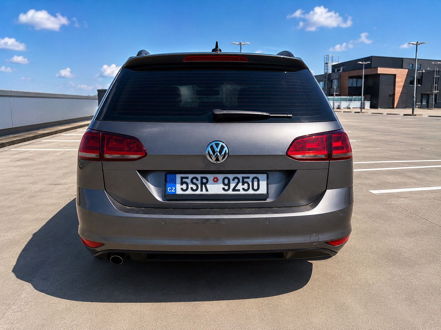 Volkswagen Golf, Volkswagen Golf,  1.6 TDI 81kW - fotka 3