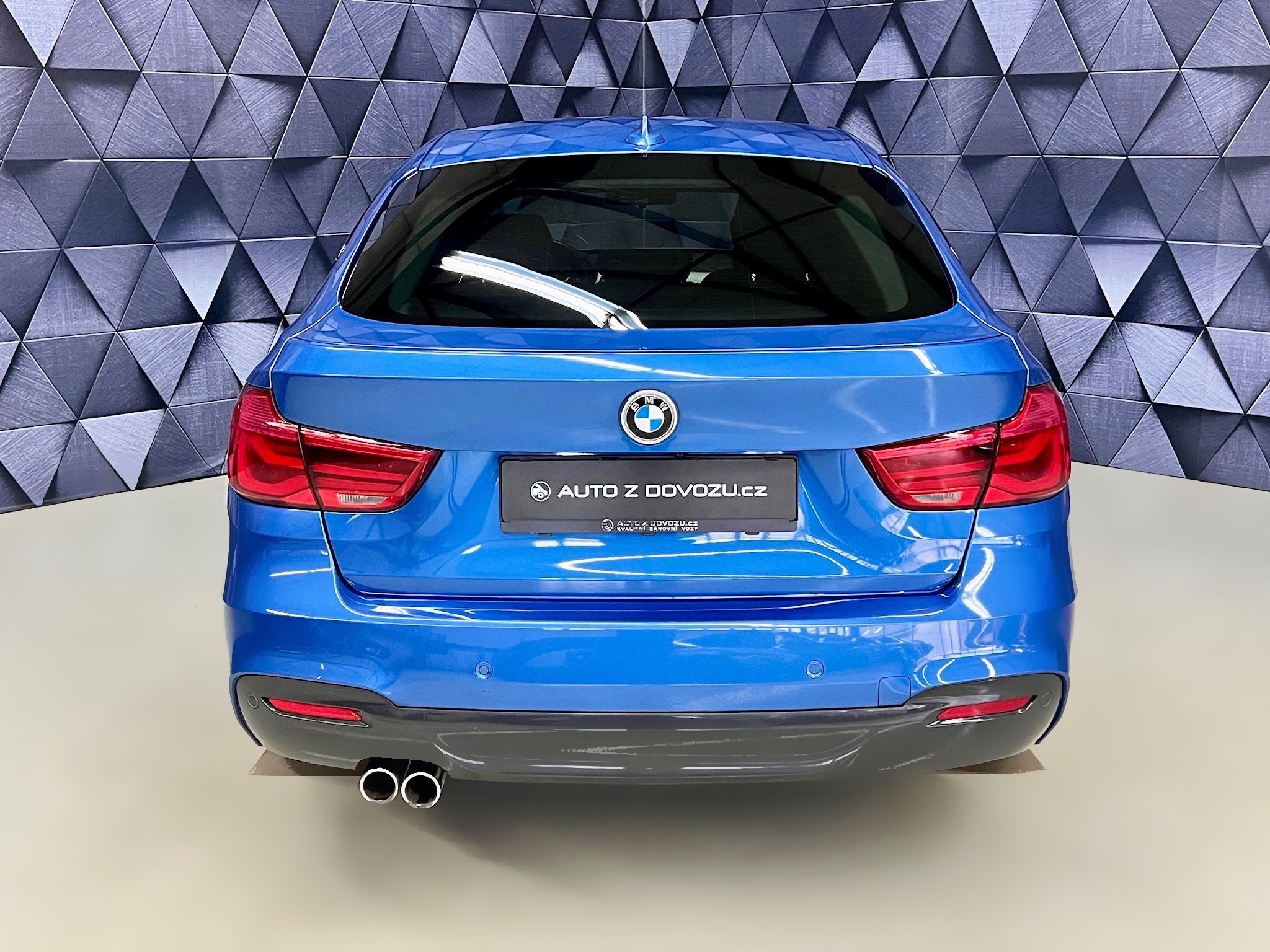 BMW Řada 3, 320d GT xDrive M-PAKET - fotka 6