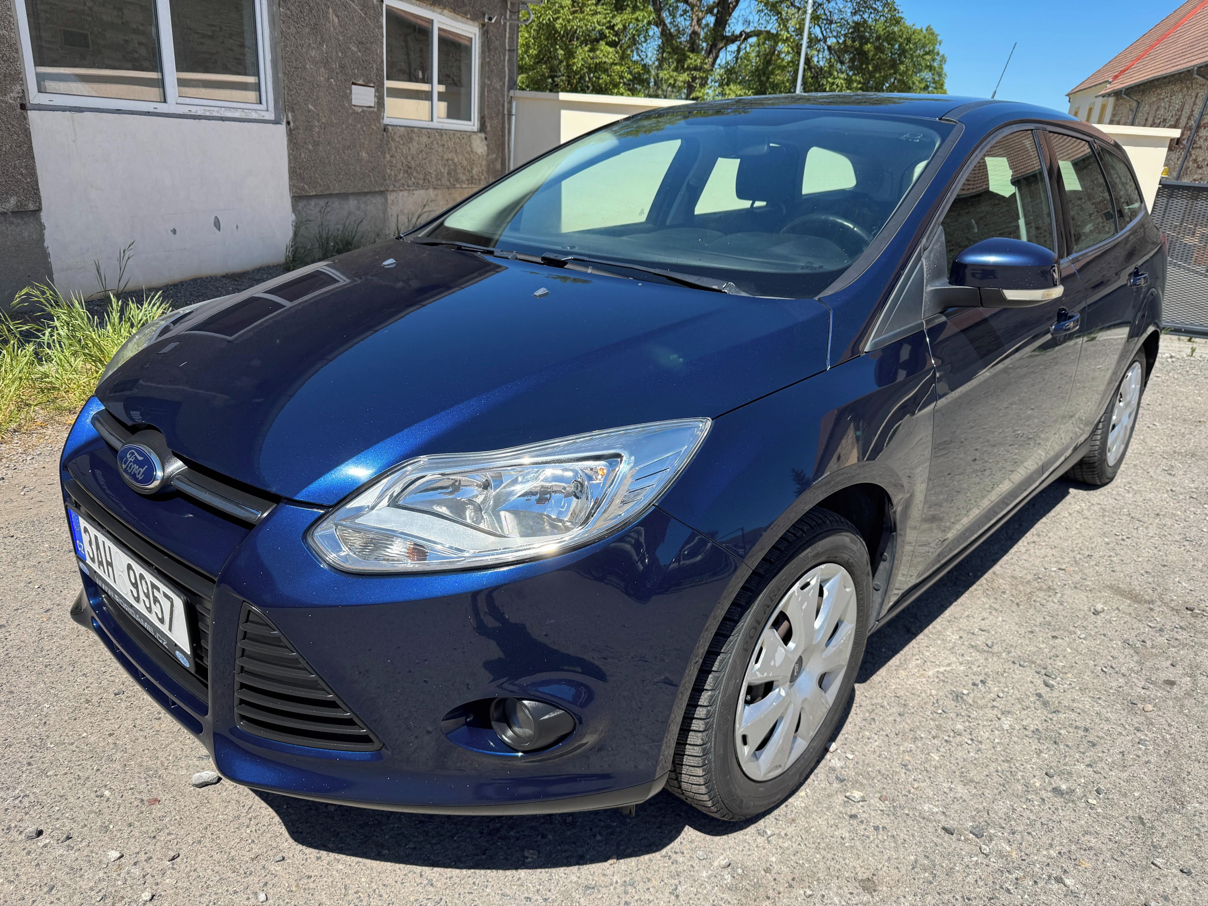 Ford Focus, 1.6 Ti-VCT 77KW CZ 1. maj. - fotka 3