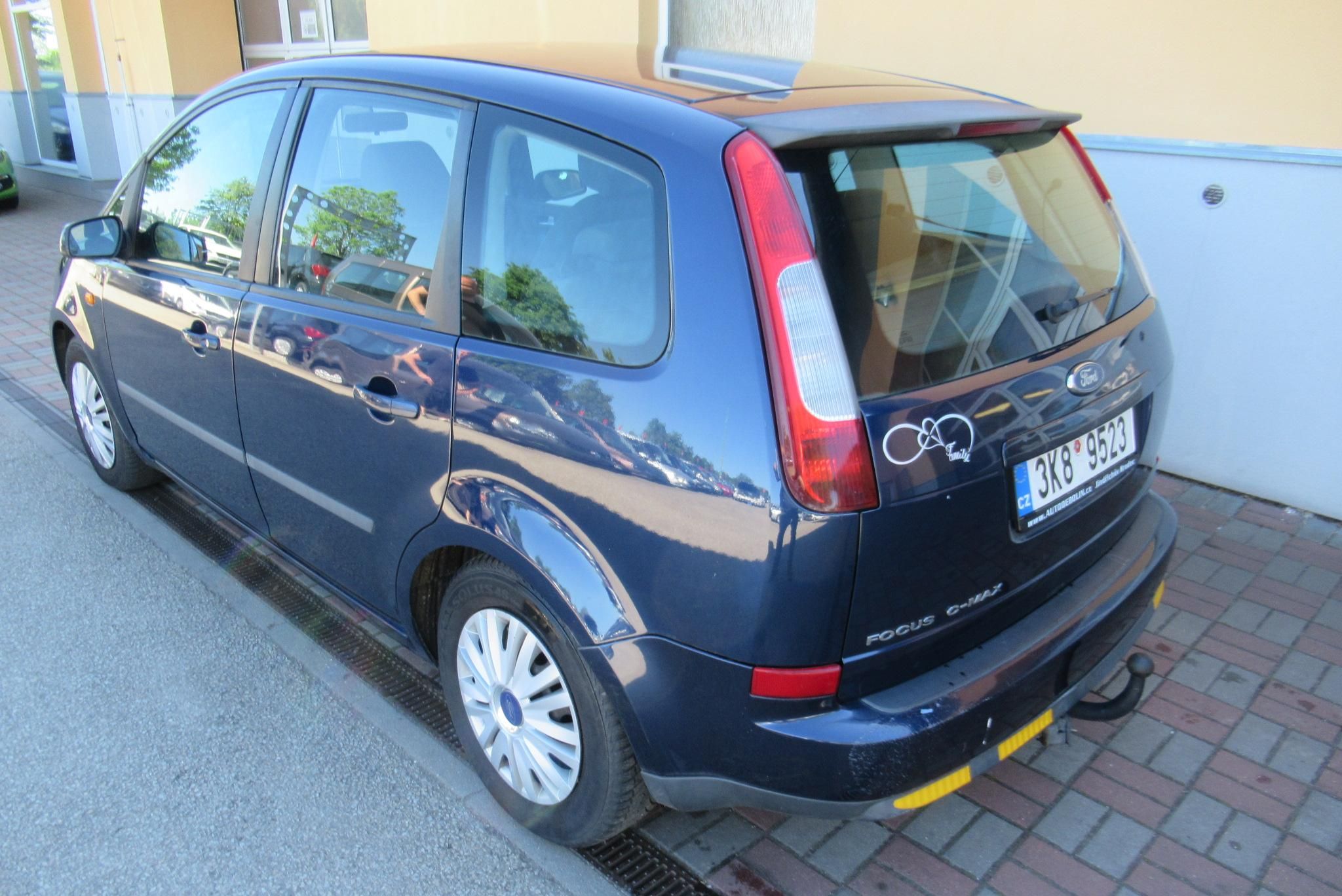 Ford C-MAX, 1.8i NA OPRAVU NEBO ND - fotka 2