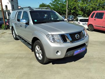 D40 2.5 dCI 4x4 DOUBLE CAB