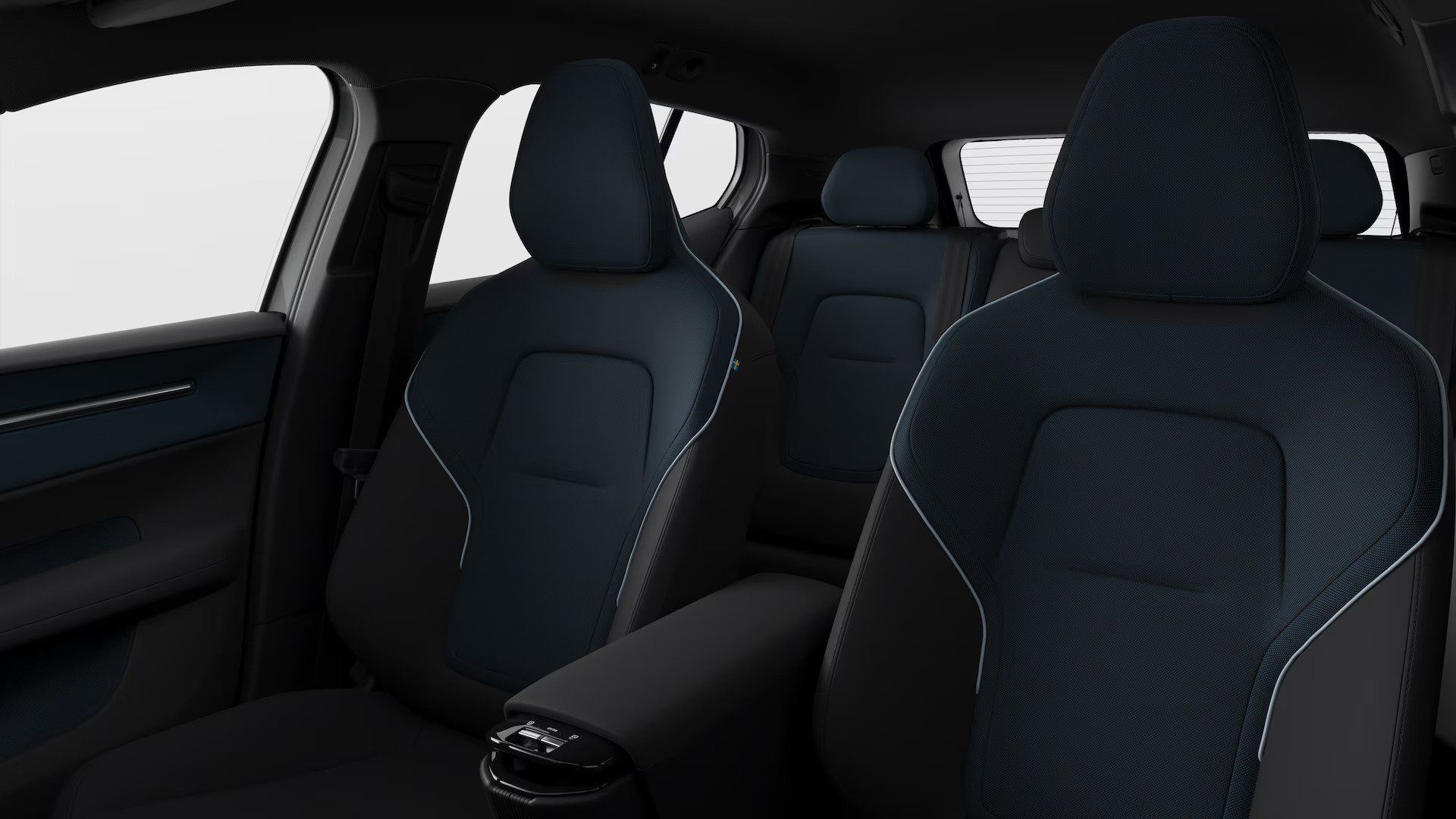 Volvo EX30, PLUS BLACK EDITION, P5 electri - fotka 6