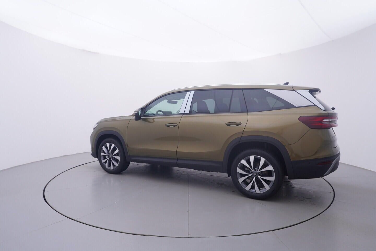 Škoda Kodiaq, Selection 2.0 TDI 4x4 142 kW - fotka 3