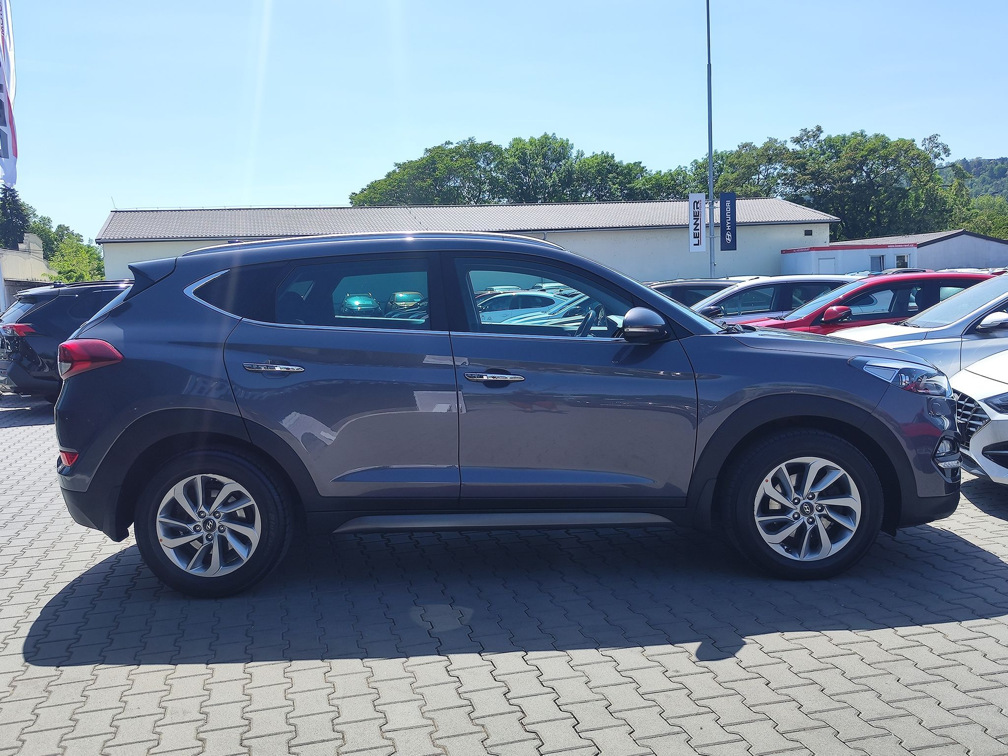 Hyundai Tucson, 2.0 CRDi/100kW Style DCT 4x4 - fotka 4