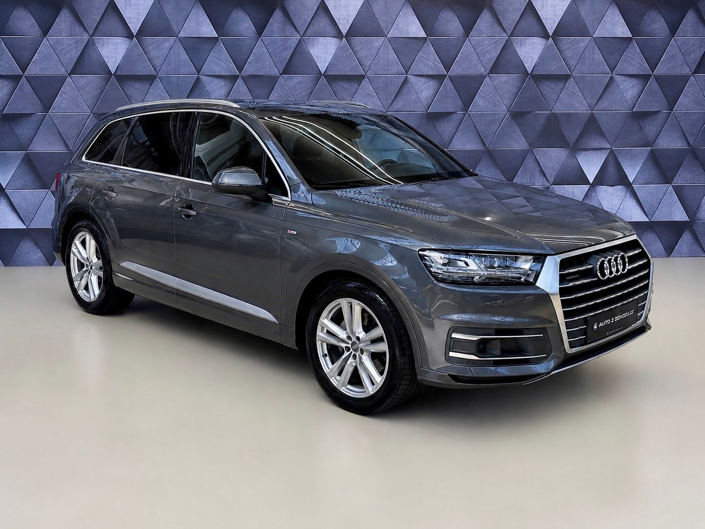 Audi Q7, 3.0TDI 200KW QUATTRO S-LINE - fotka 4