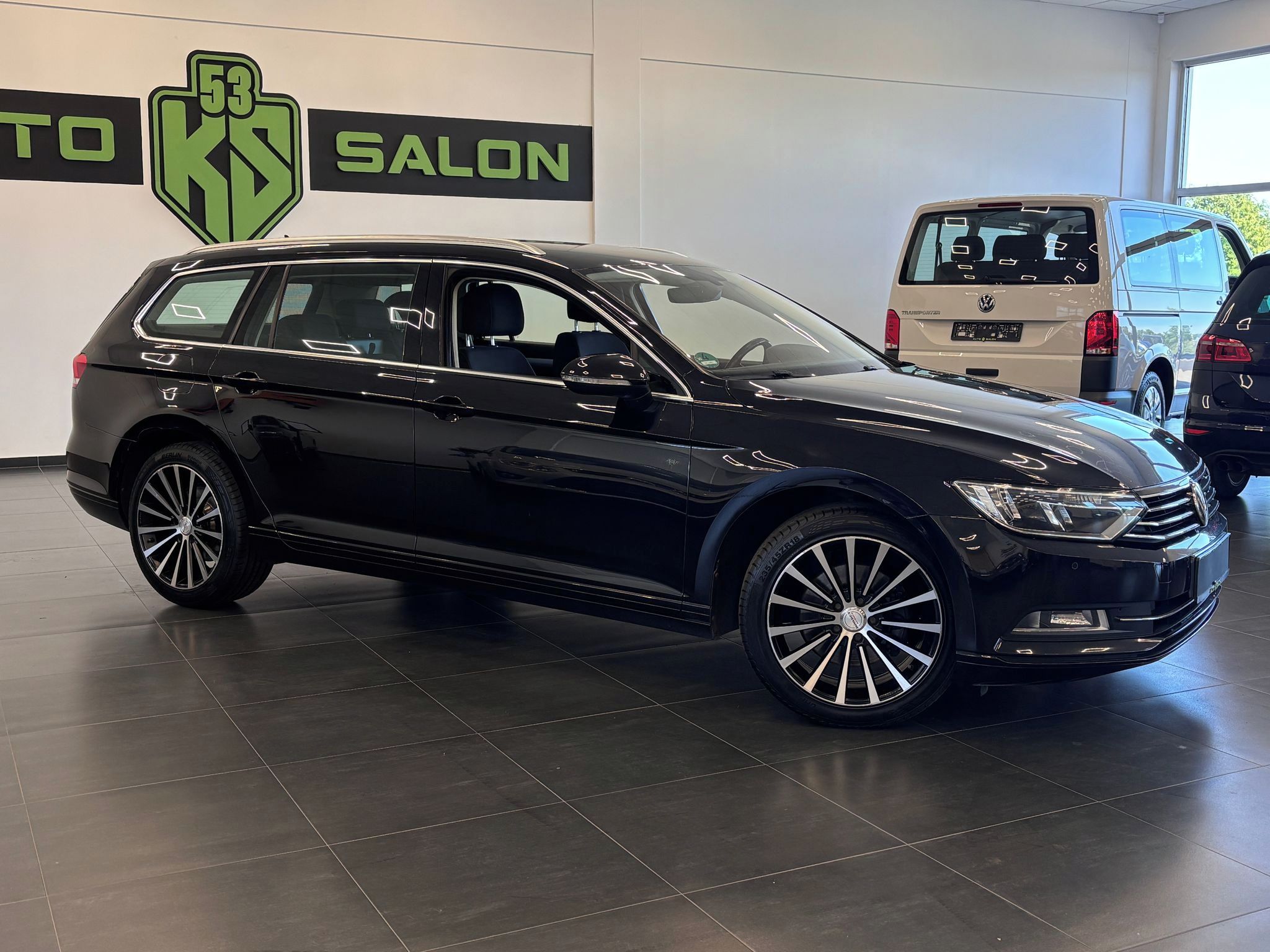 Volkswagen Passat, 2.0 TDI, 110kW - fotka 2