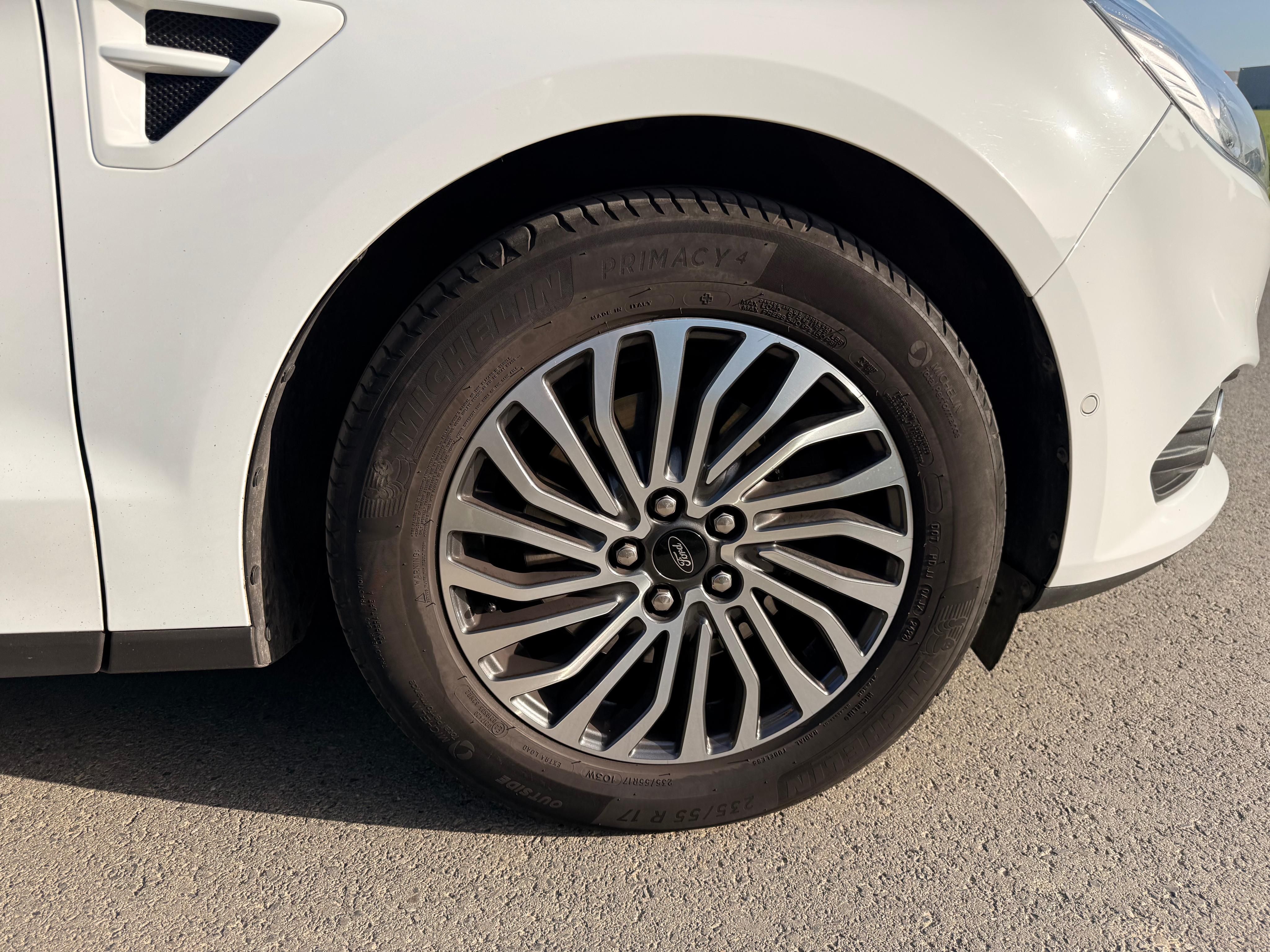 Ford S-MAX, Ford S-MAX 2.0 TDCi AT8 - fotka 5