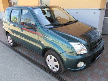 1.3i  4x4  KLIMA SADA KOL