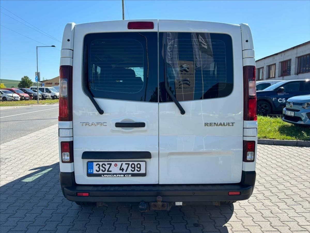 Renault Trafic, 1,6 dCi  9 míst, Webasto CZ - fotka 5