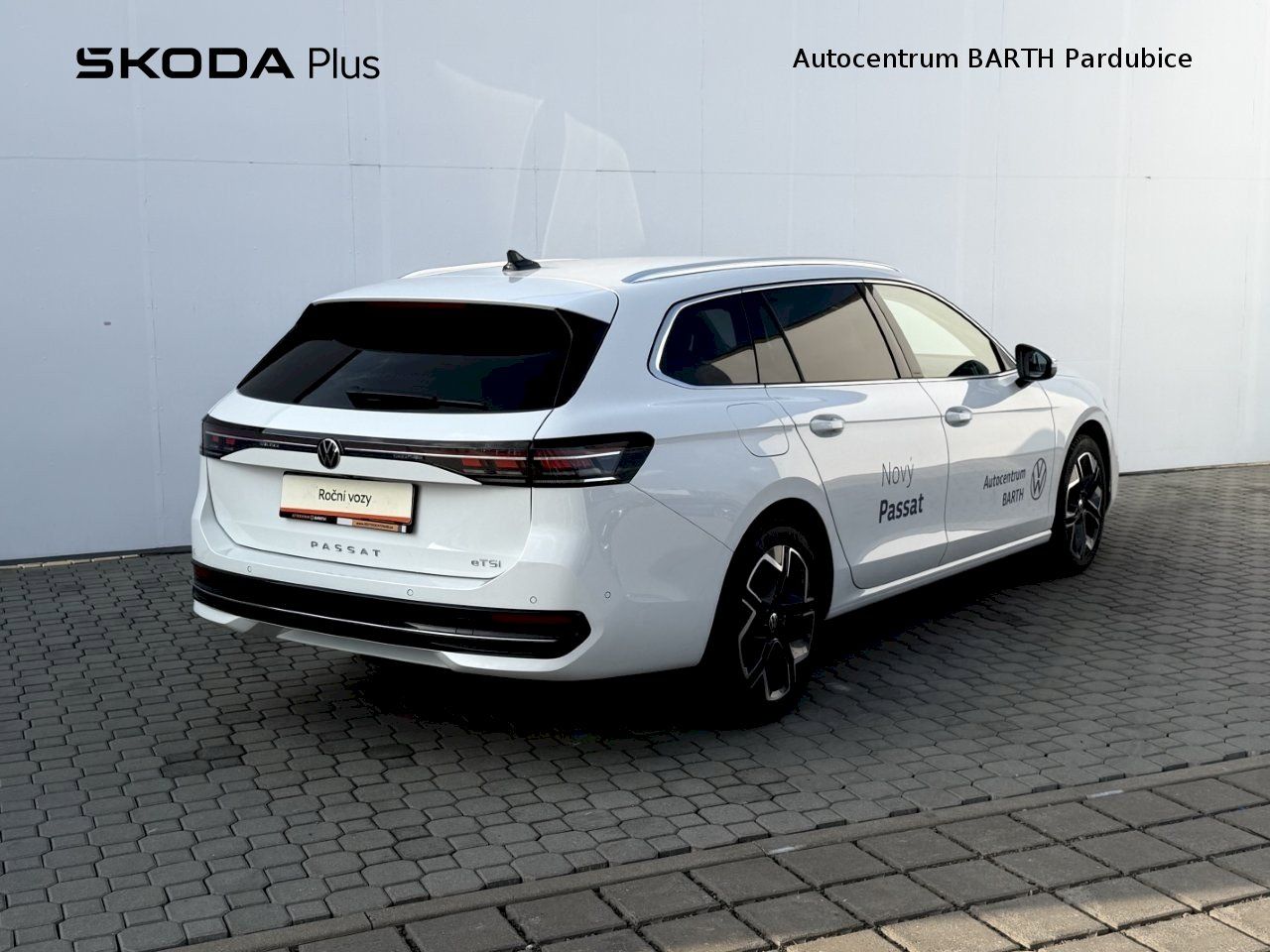 Volkswagen Passat, Passat - fotka 2