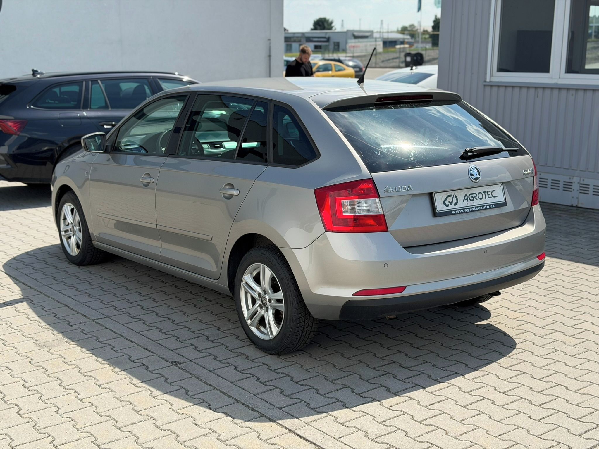 Škoda Rapid, 1.2 TSI 77 kW Ambition Fresh - fotka 5