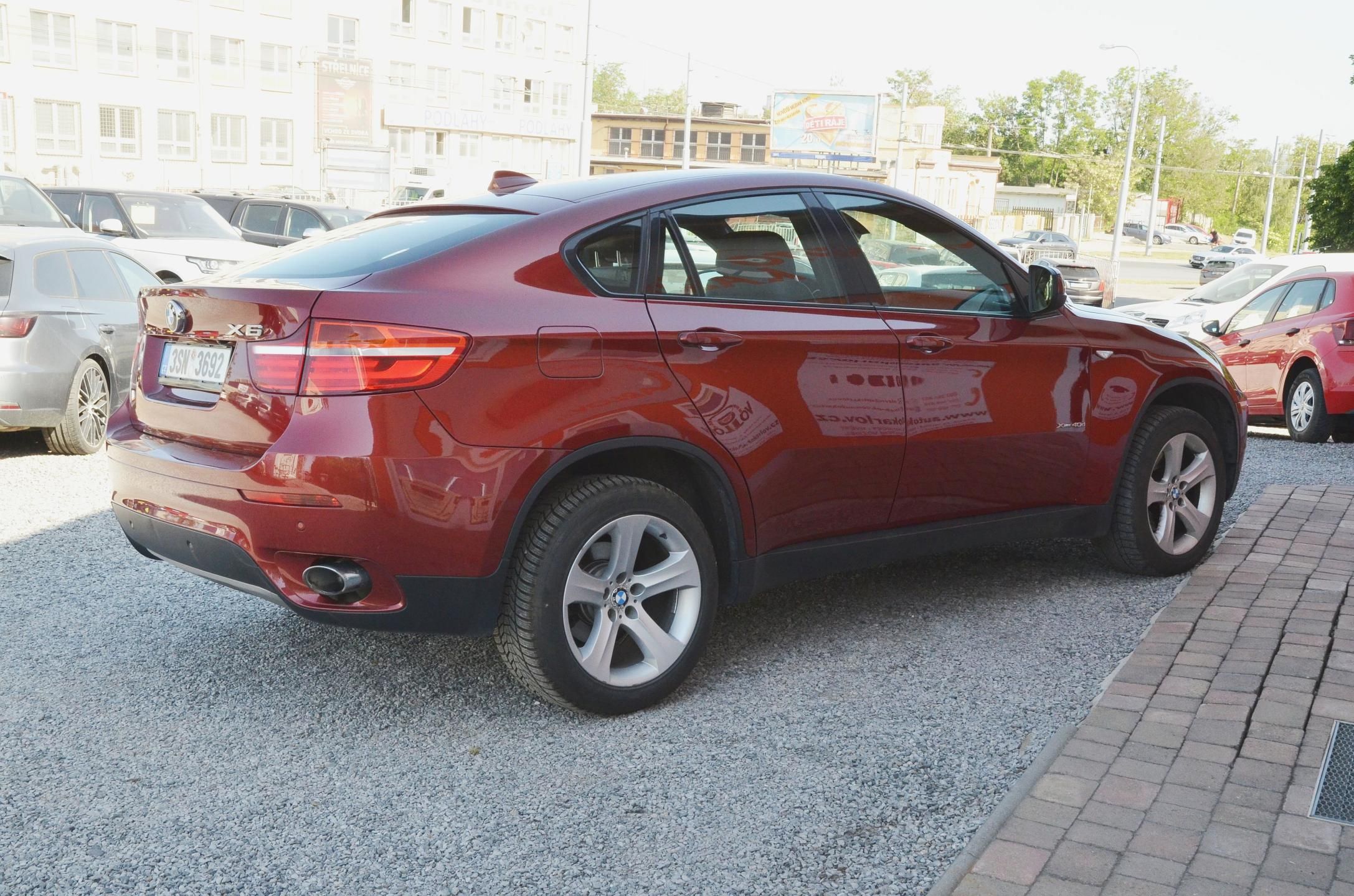 BMW X6, xDrive 40d 225kW / ČR - fotka 6