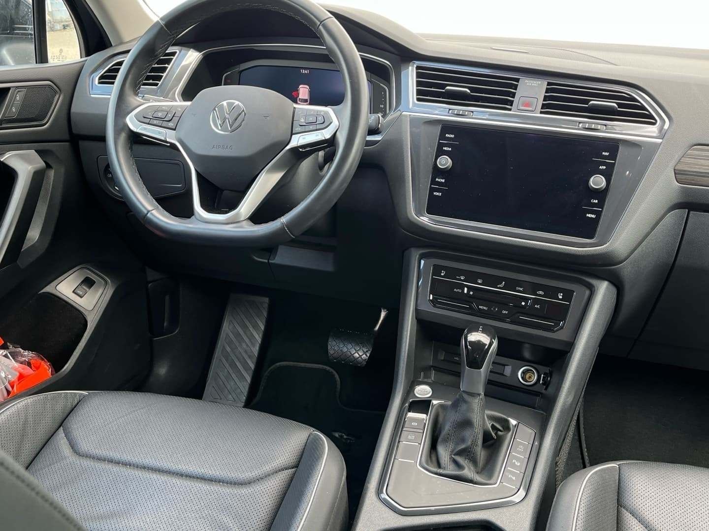 Volkswagen Tiguan, 2.0 TDI 110 kW DSG Elegance - fotka 5