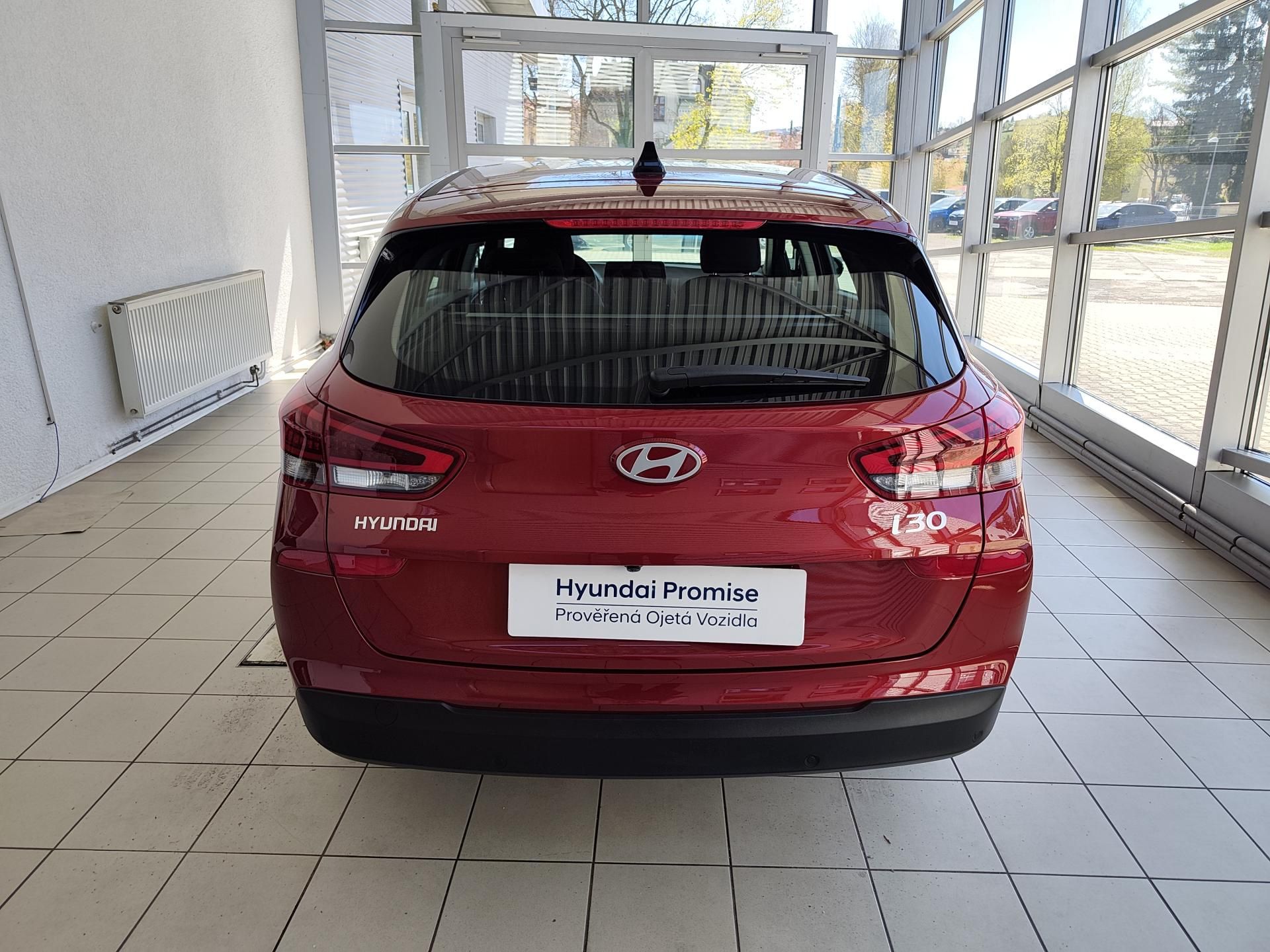Hyundai i30, 1.0T-GDi 74kW Comfort AT - fotka 3