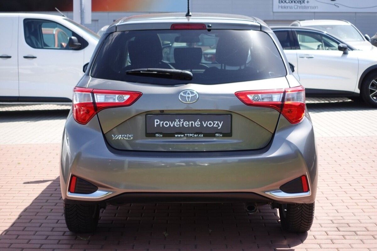 Toyota Yaris - fotka 5