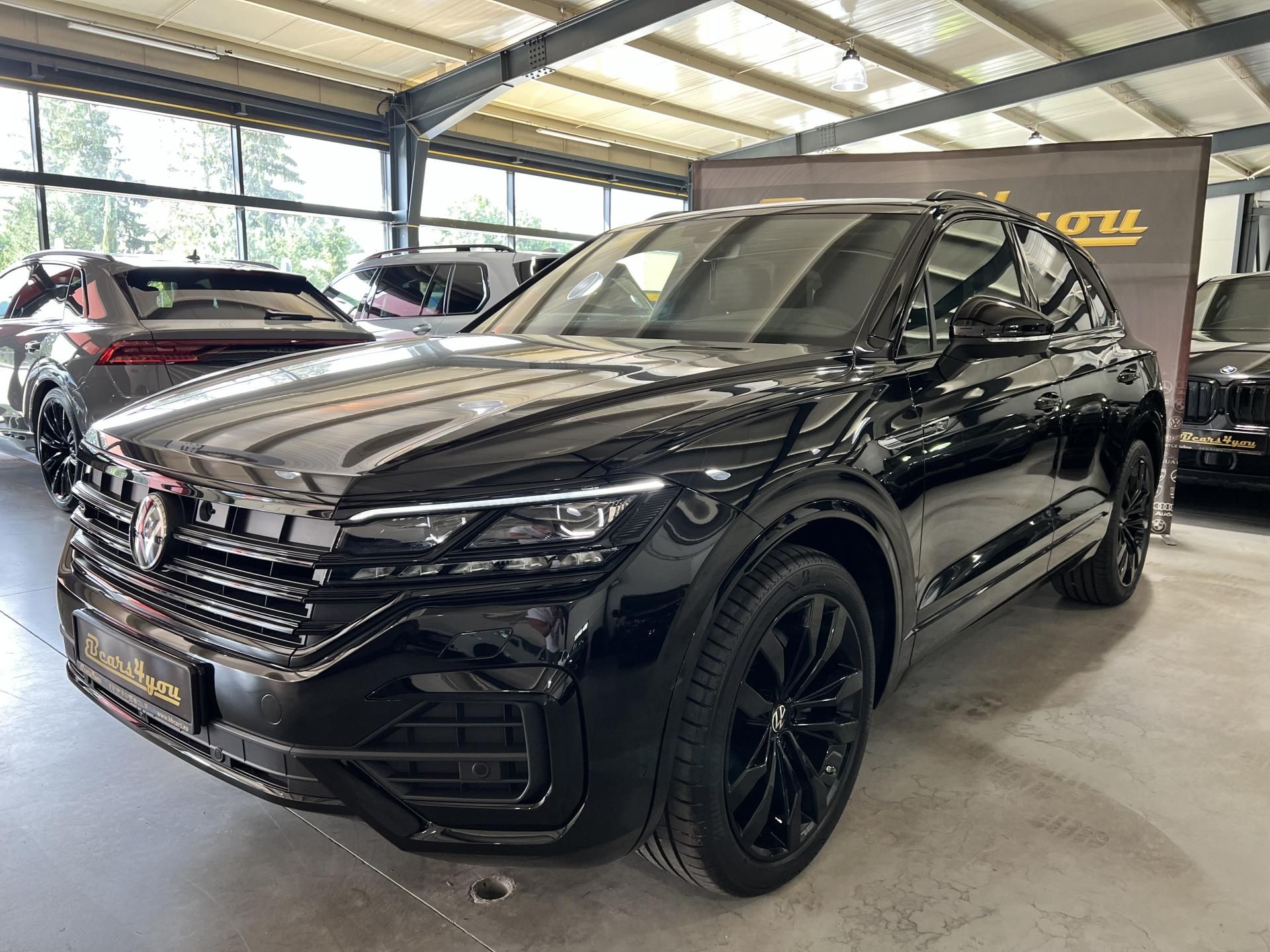 Volkswagen Touareg, 3.0 TDI 210kW R-LINE EXCLUSIVE - fotka 3