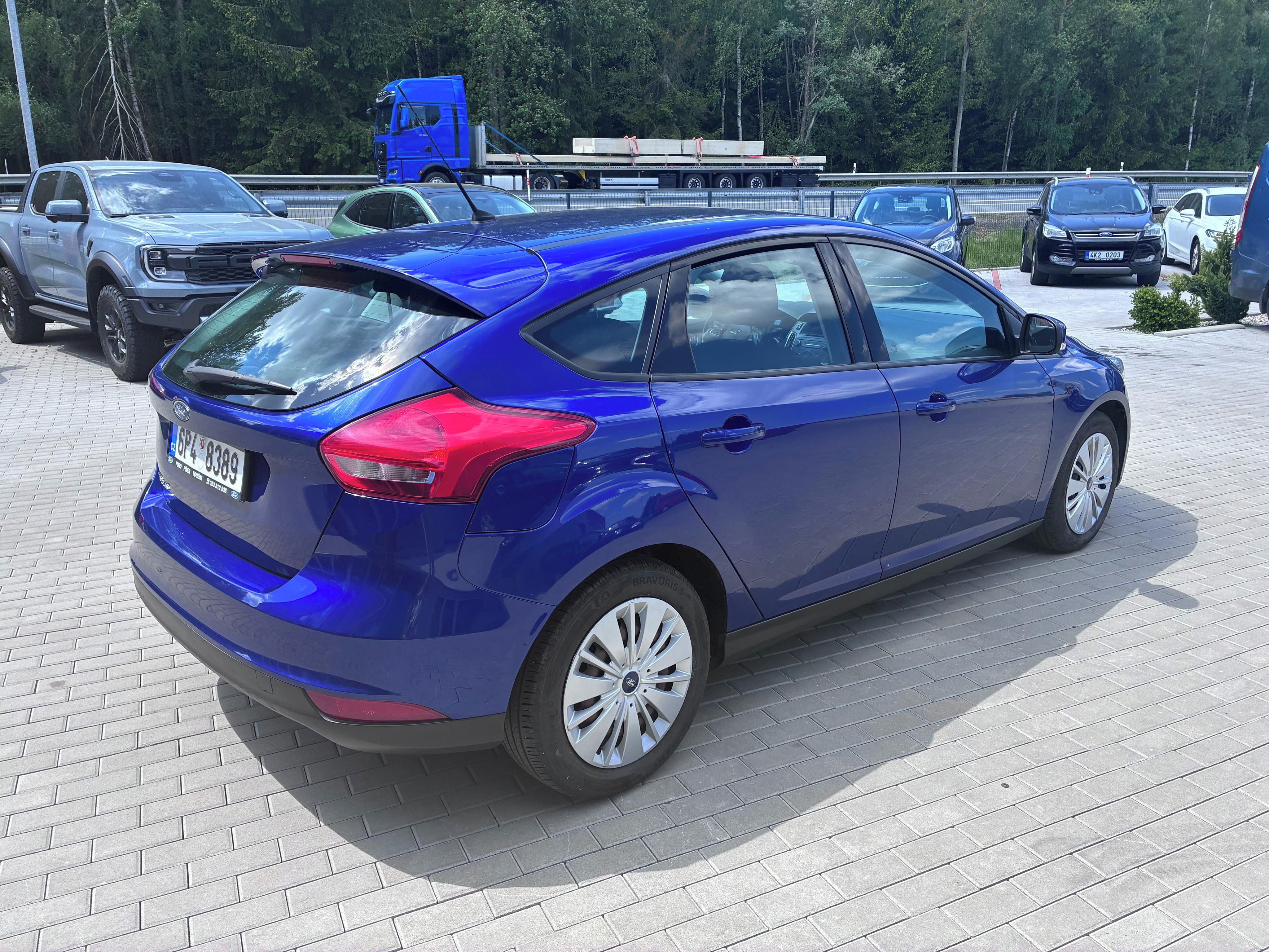 Ford Focus, 1,6 77 kW, ČR, 1. majitel - fotka 5