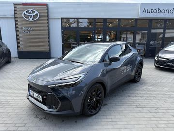 1.8 HEV GR Sport + zimní pneu
