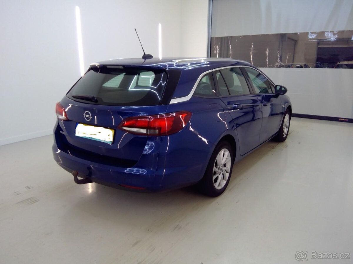 Opel Astra, 1.2I 96KW ELEGANCE 1.MAJITEL - fotka 2
