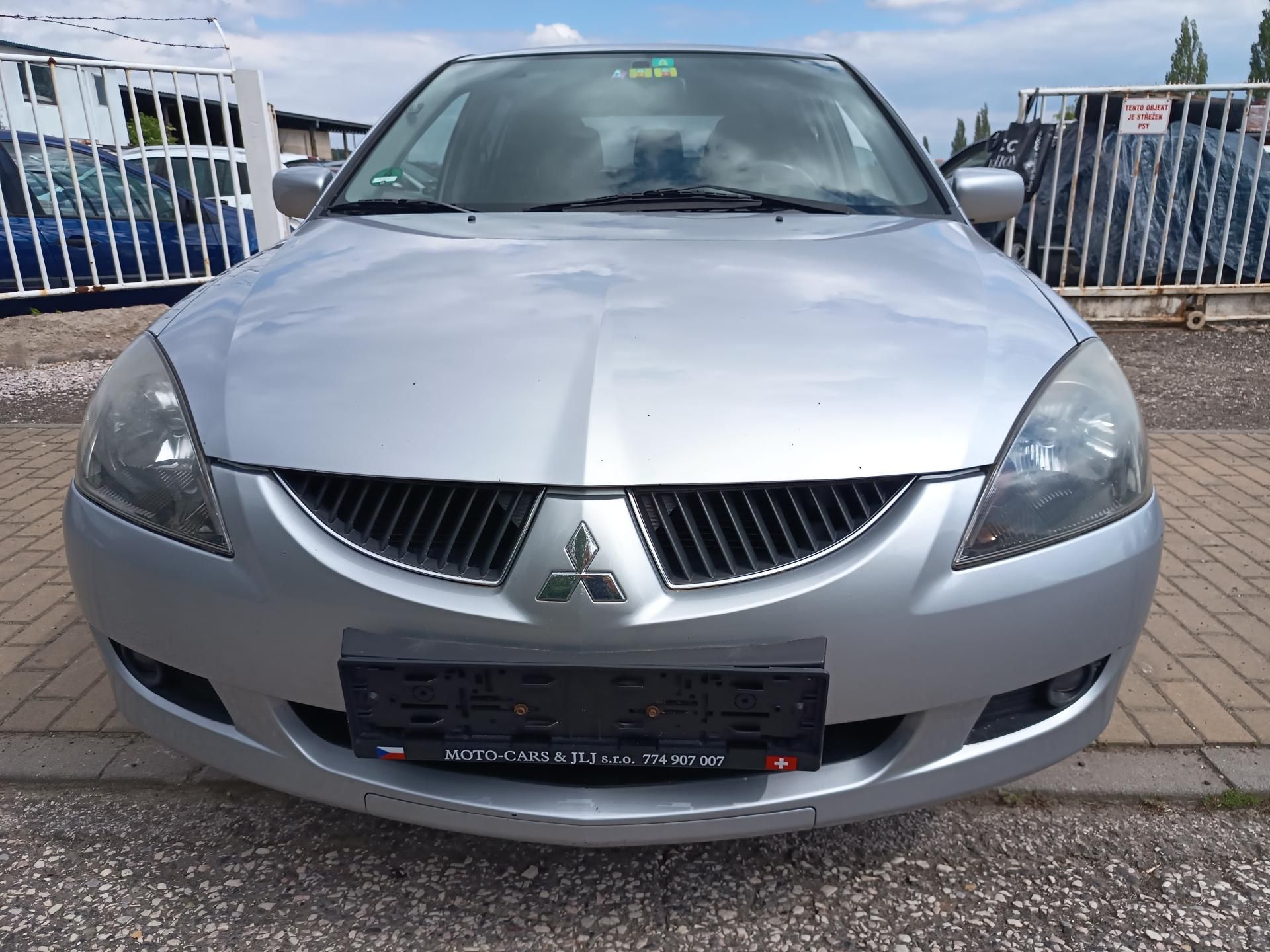 Mitsubishi Lancer, 2.0 16v 100kw - fotka 2