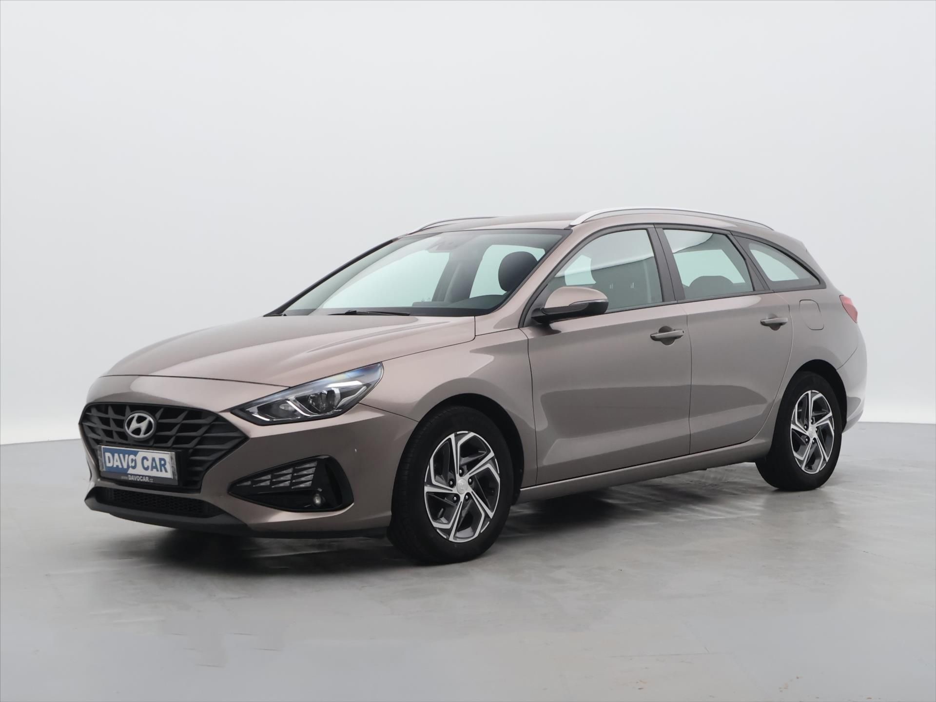 Hyundai i30, 1,0 T-GDI 88kW Start Plus CZ - fotka 3
