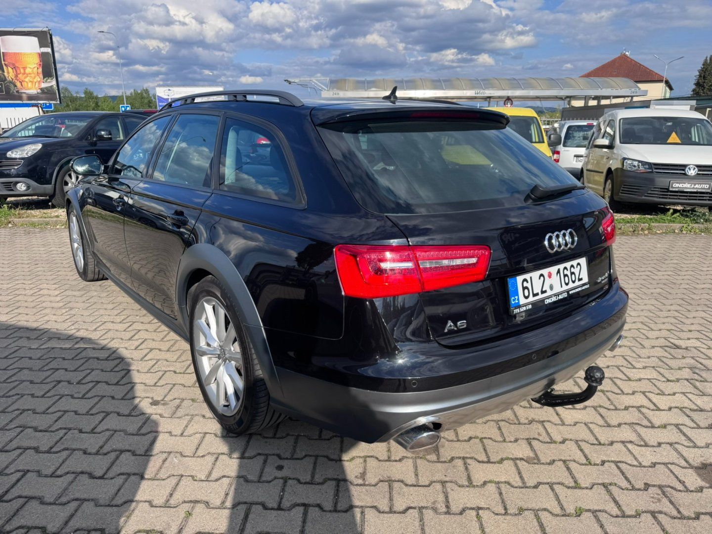 Audi A6 allroad, 4X4 V6 3,0TDI 230KW BEZ ADBLUE - fotka 4