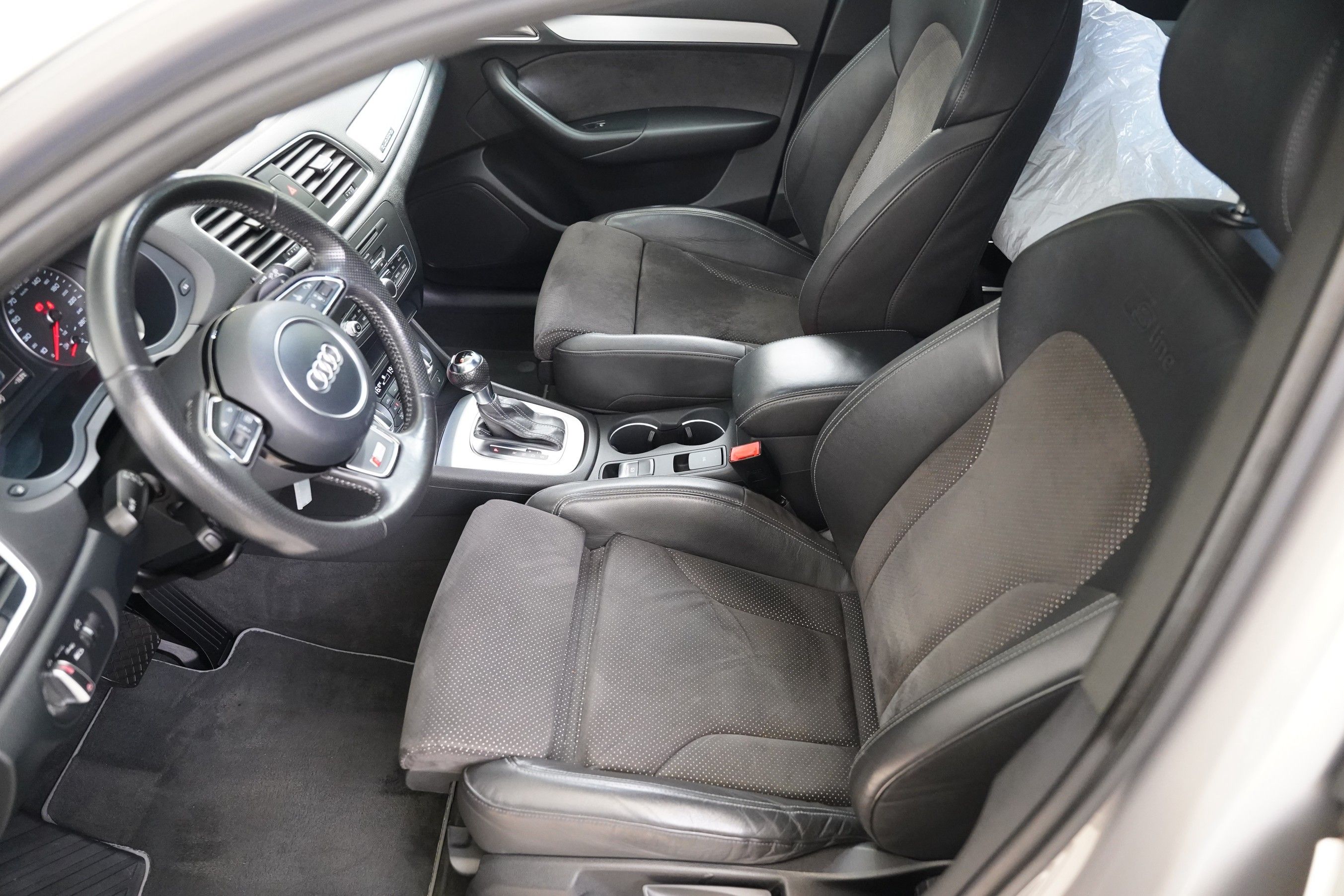 Audi Q3, 2.0 TFSI 155 kW 4x4 Standard - fotka 5