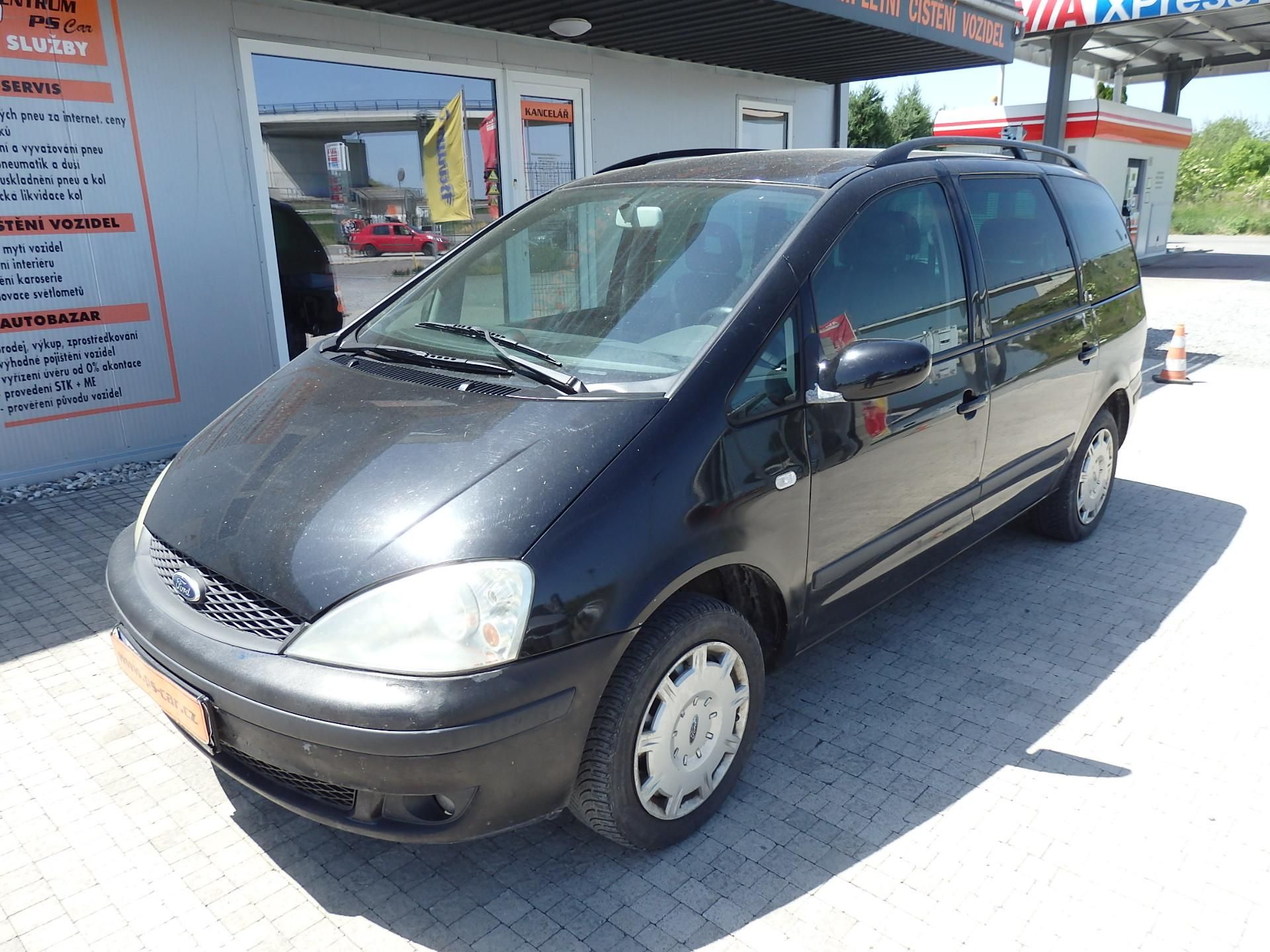 Ford Galaxy, 2,3i 7-MÍST - fotka 2