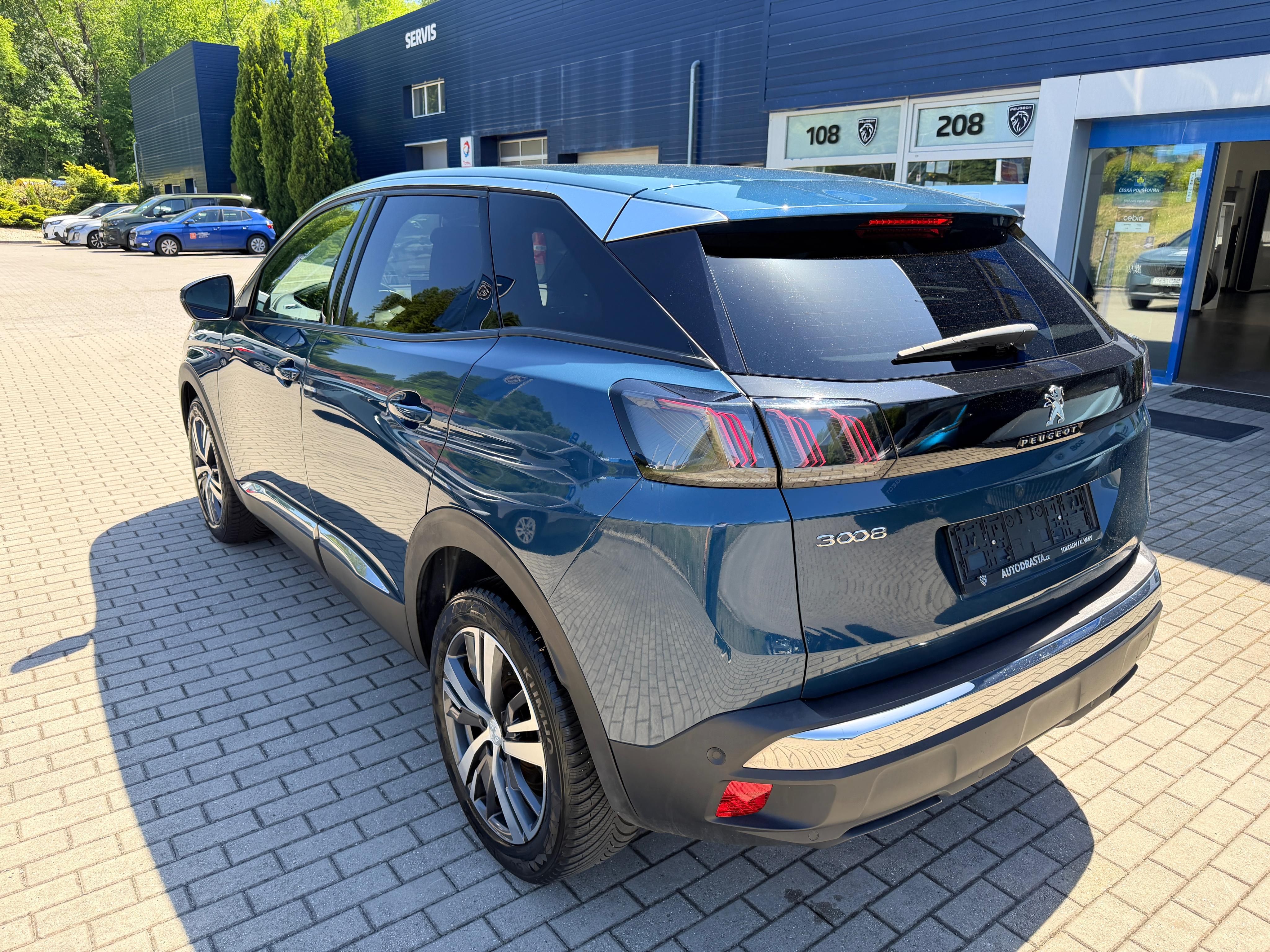 Peugeot 3008, ALLURE 1.2 PureTech 130k MAN6 - fotka 5