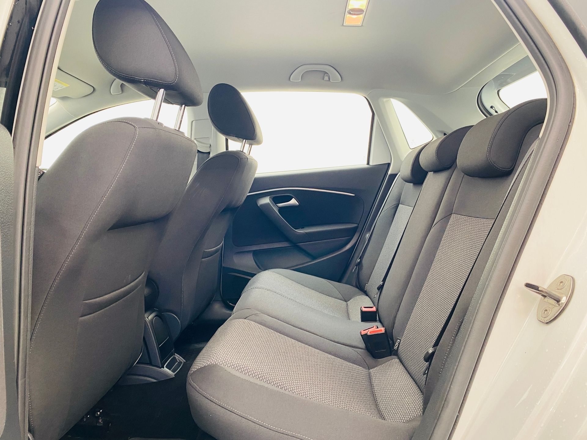 Volkswagen Polo, 1.2 TSI 66kW HIGHLINE - fotka 6