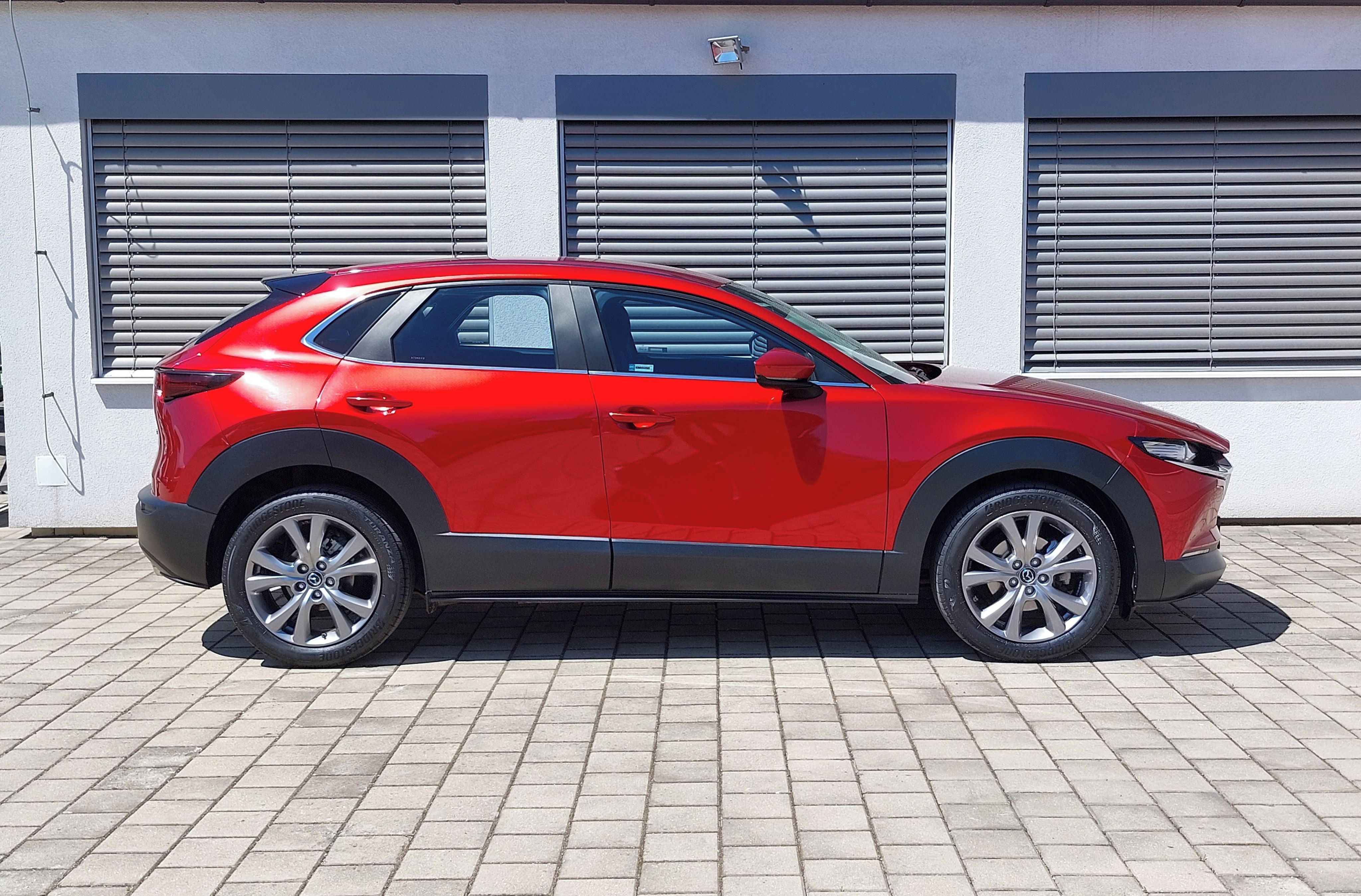 Mazda CX-30, 2.0 e-Skyactiv G, 90 kW - fotka 4