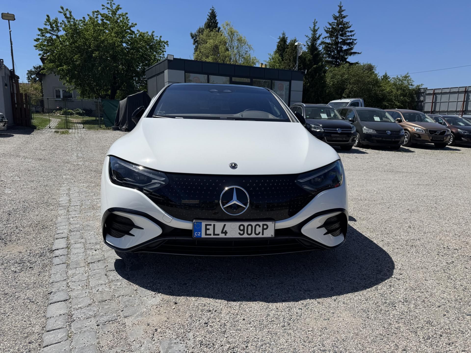 Mercedes-Benz EQE, 500 4-Matic AMG 1.Majitel - fotka 3