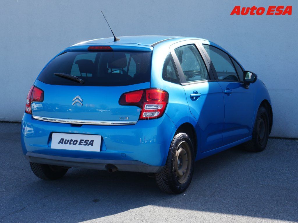 Citroën C3, 1.4i,ČR - fotka 4