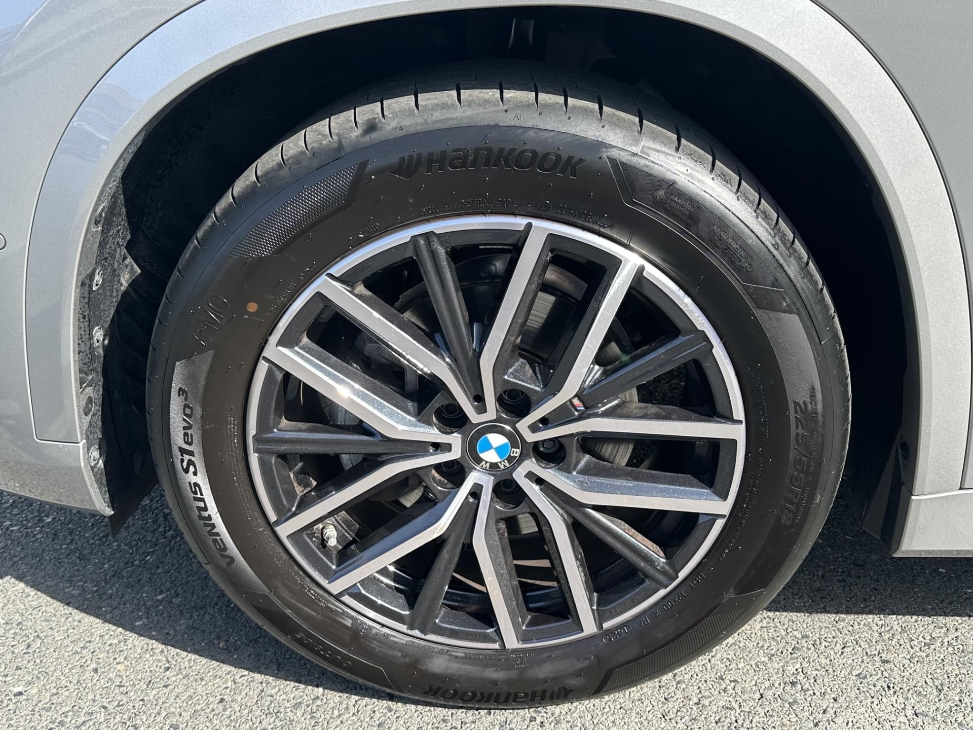 BMW X1, X1 xDrive18i Mpaket - fotka 4