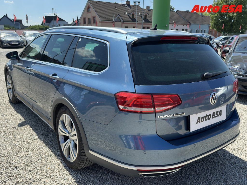 Volkswagen Passat, 2.0TDI,ČR - fotka 6
