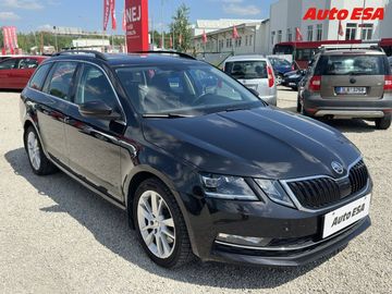 1.8 TSi 4x4,DSG,navi,bixen
