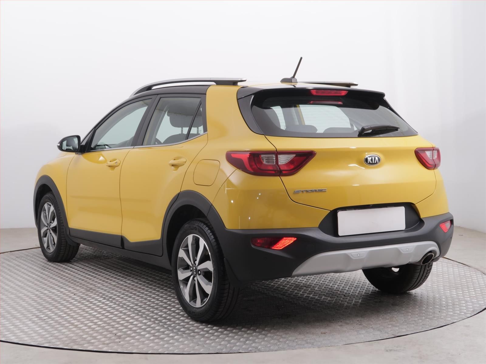 Kia Stonic, 1.2 DPI, Záruka, Serv.kniha - fotka 4